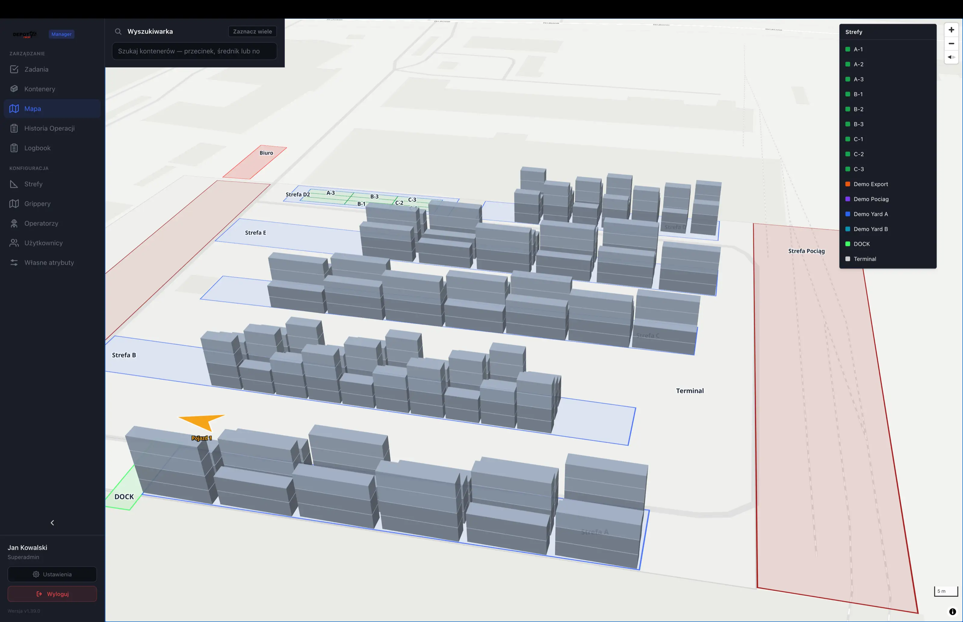 Mapa 3D placu w DepotRacer: strefy składowania, stosy kontenerów i pojazd z pozycją na żywo